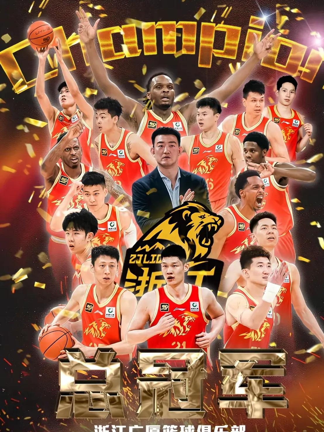 热血篮球场上的较量，年轻球员勇往直前拼尽全力