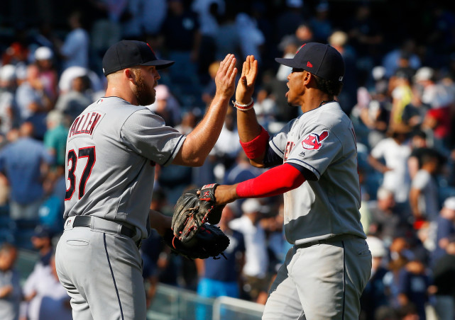 IG横扫SHR,Canyon完成史诗逆转宿敌对决四强赛,技惊四座 IG横扫SHR,Canyon完成史诗逆转宿敌对决四强赛,技惊四座