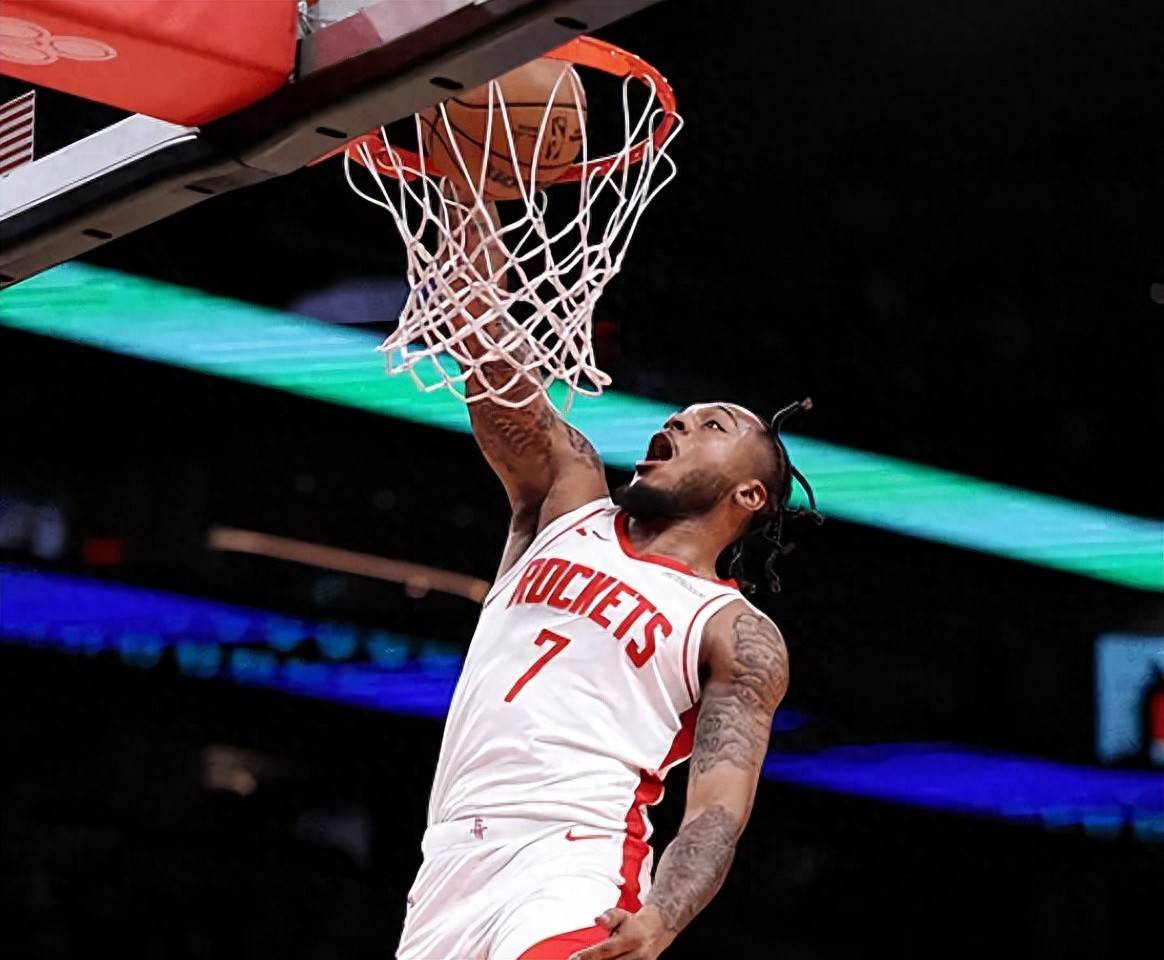 火箭与尼克斯激战，最终获胜