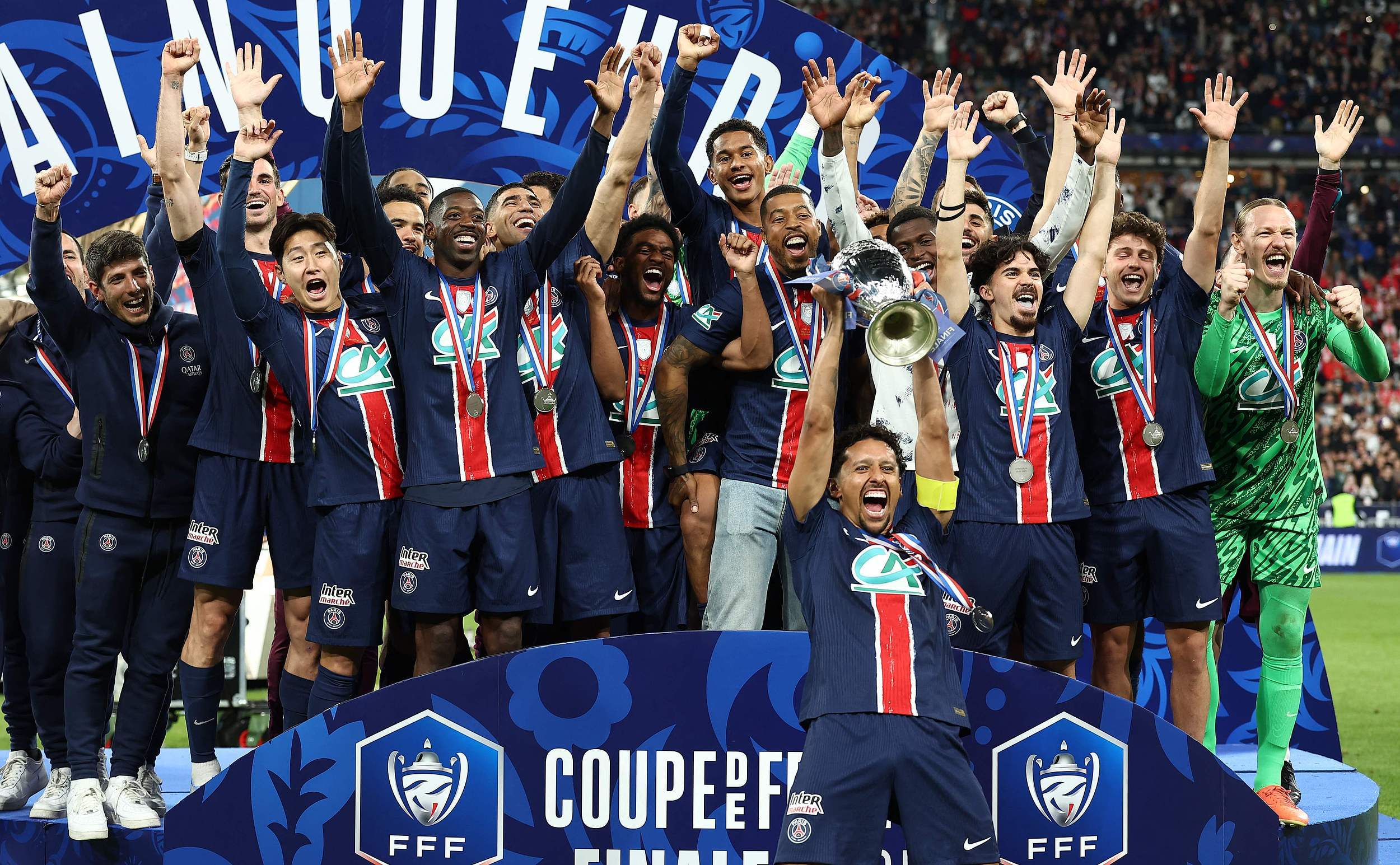 关于巴黎圣日耳曼艰难晋级，备战下一场的信息