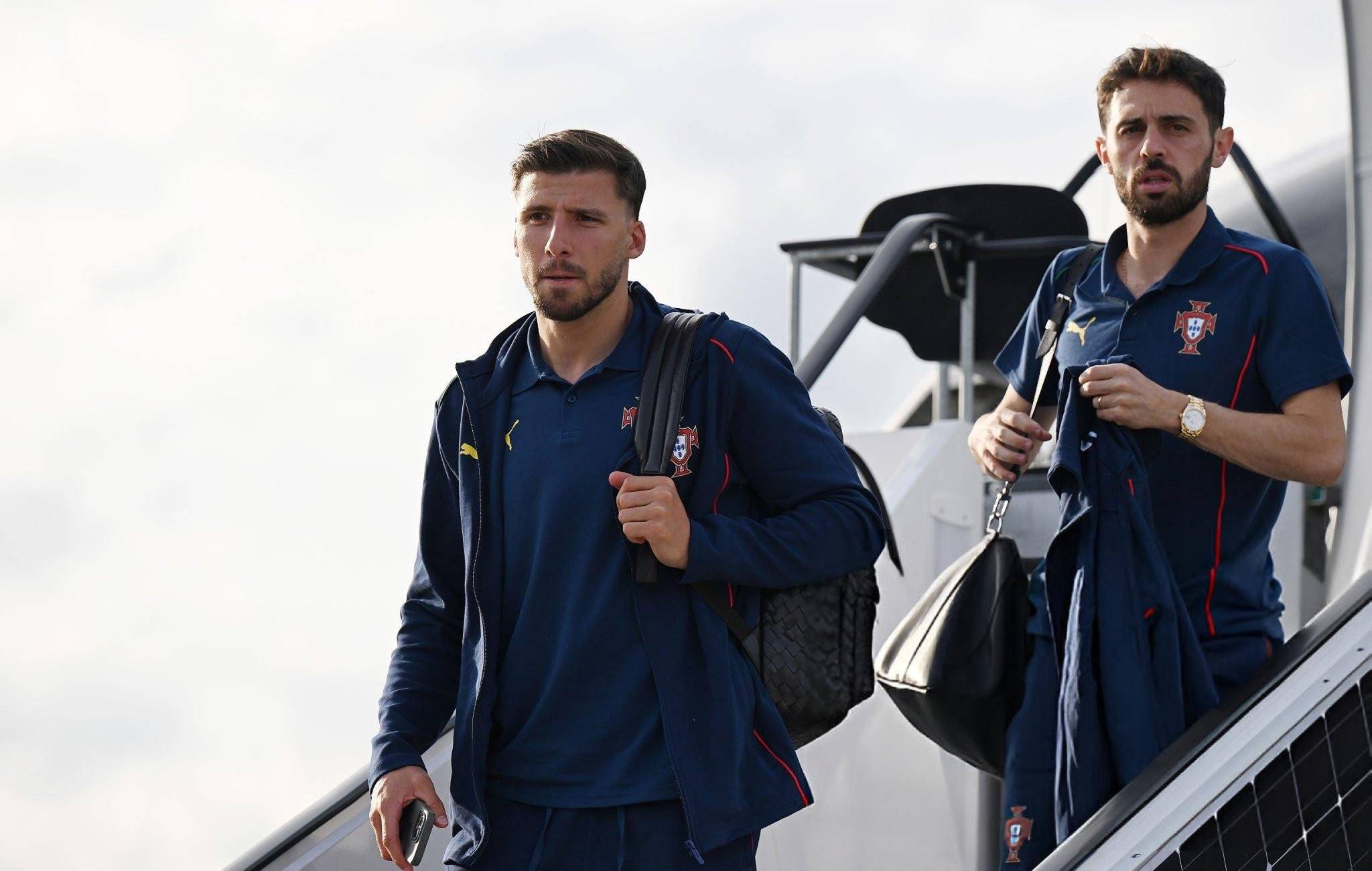 关于传奇球员加入球队,备战欧国联比赛的信息 关于传奇球员加入球队,备战欧国联比赛的信息