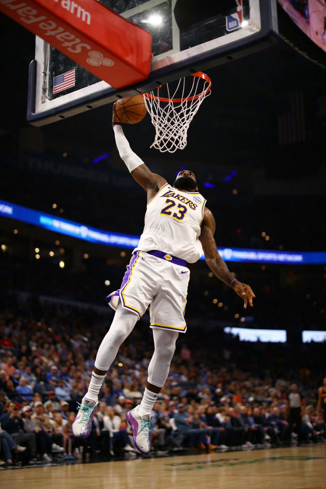 热火新秀奥克帕拉在比赛中送出绝杀