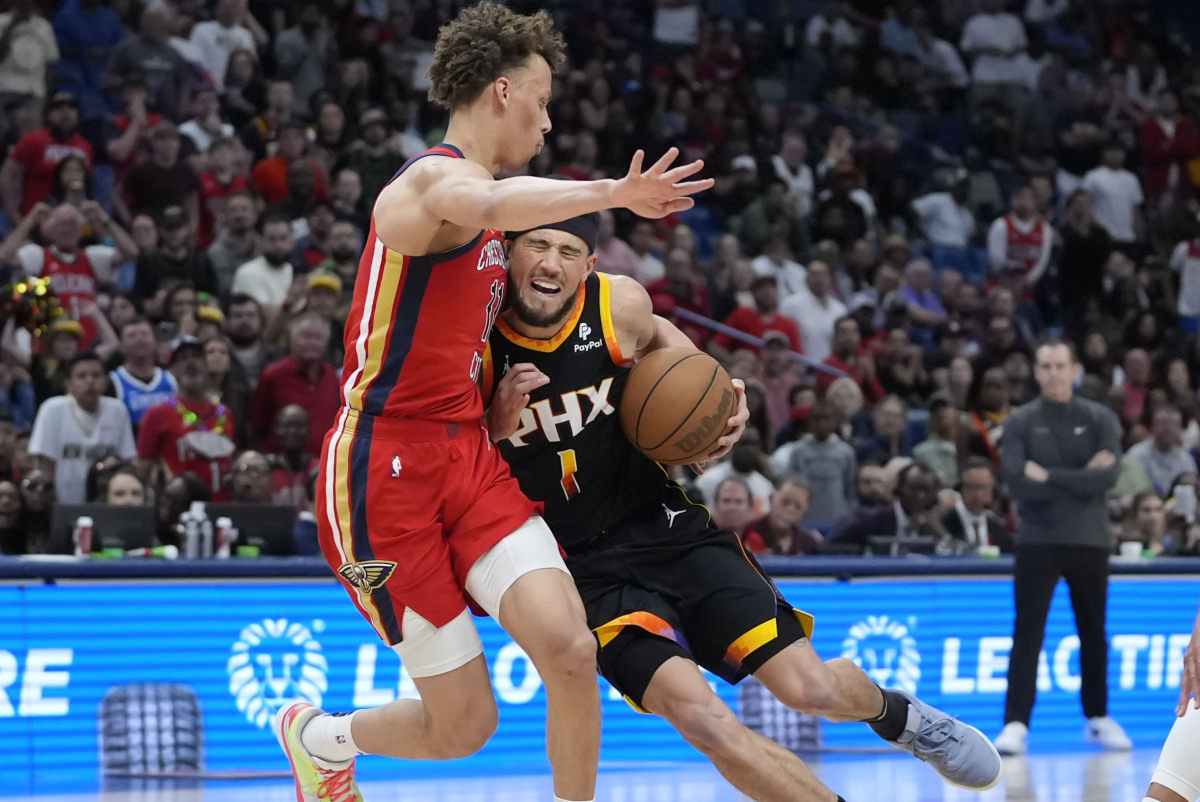 勇士逆转公牛，布克惊艳四座