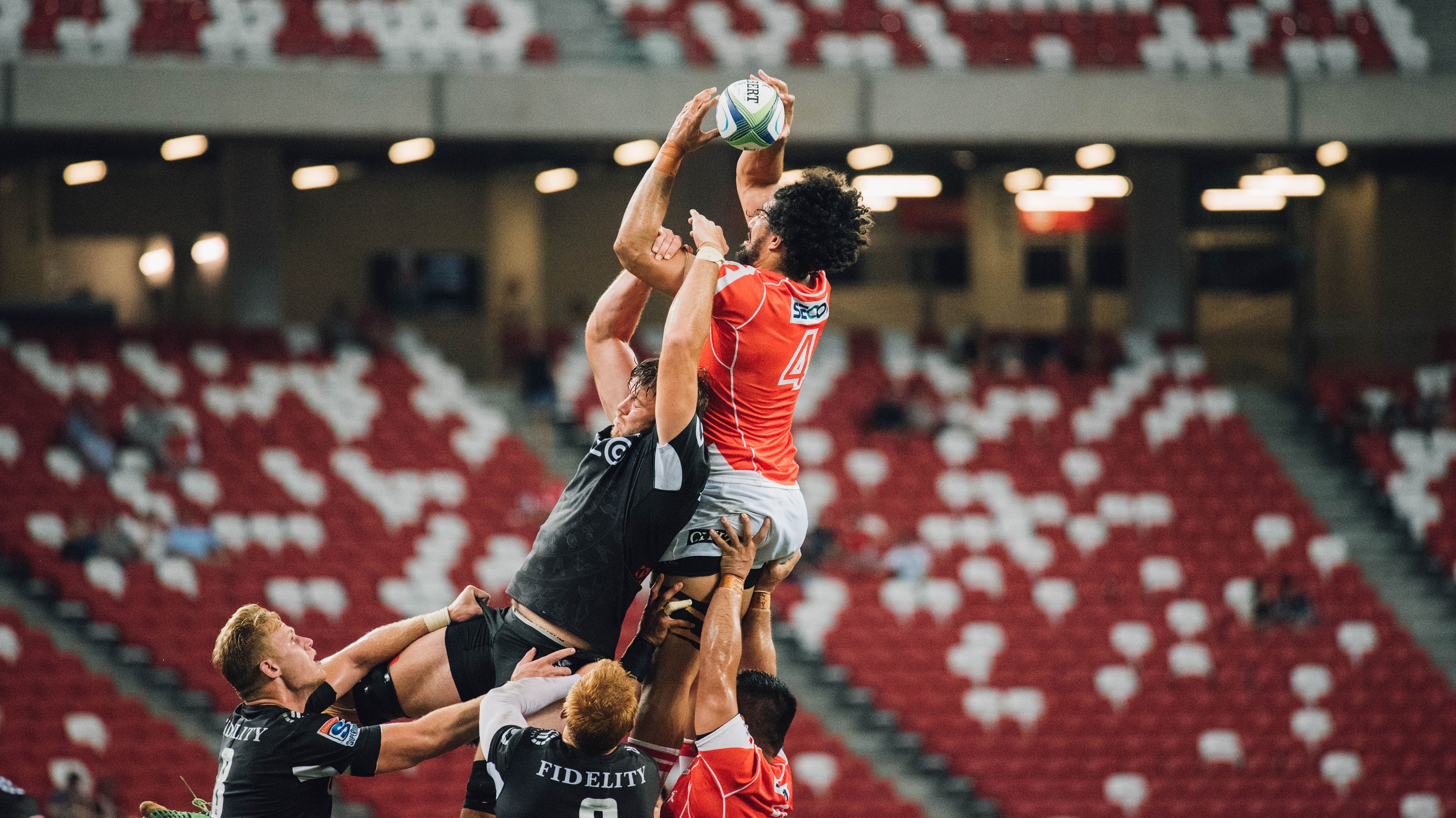 沙特大奖赛,拉塞尔全程领跑的平庸胜利,与威廉姆斯令人沸腾的黑暗法则